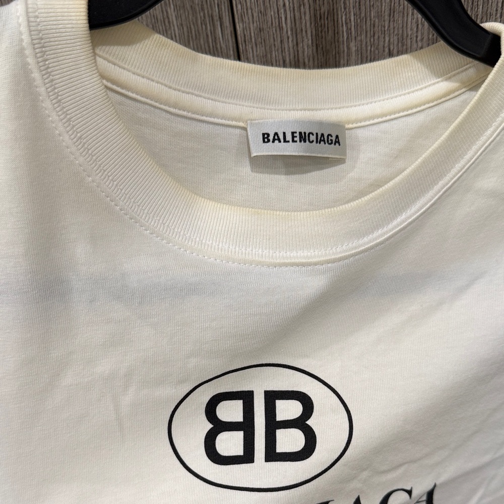 Balenciaga Ivory Logo Tee “Authentic” - Picture 3 of 5